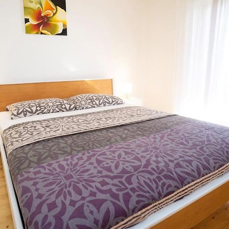 Apartment Nives Умаг Екстер'єр фото