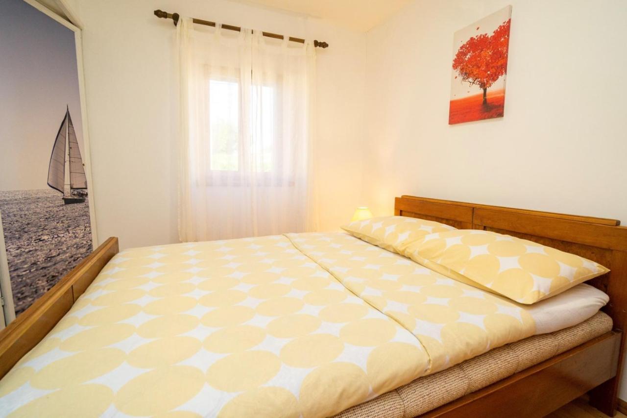 Apartment Nives Умаг Екстер'єр фото