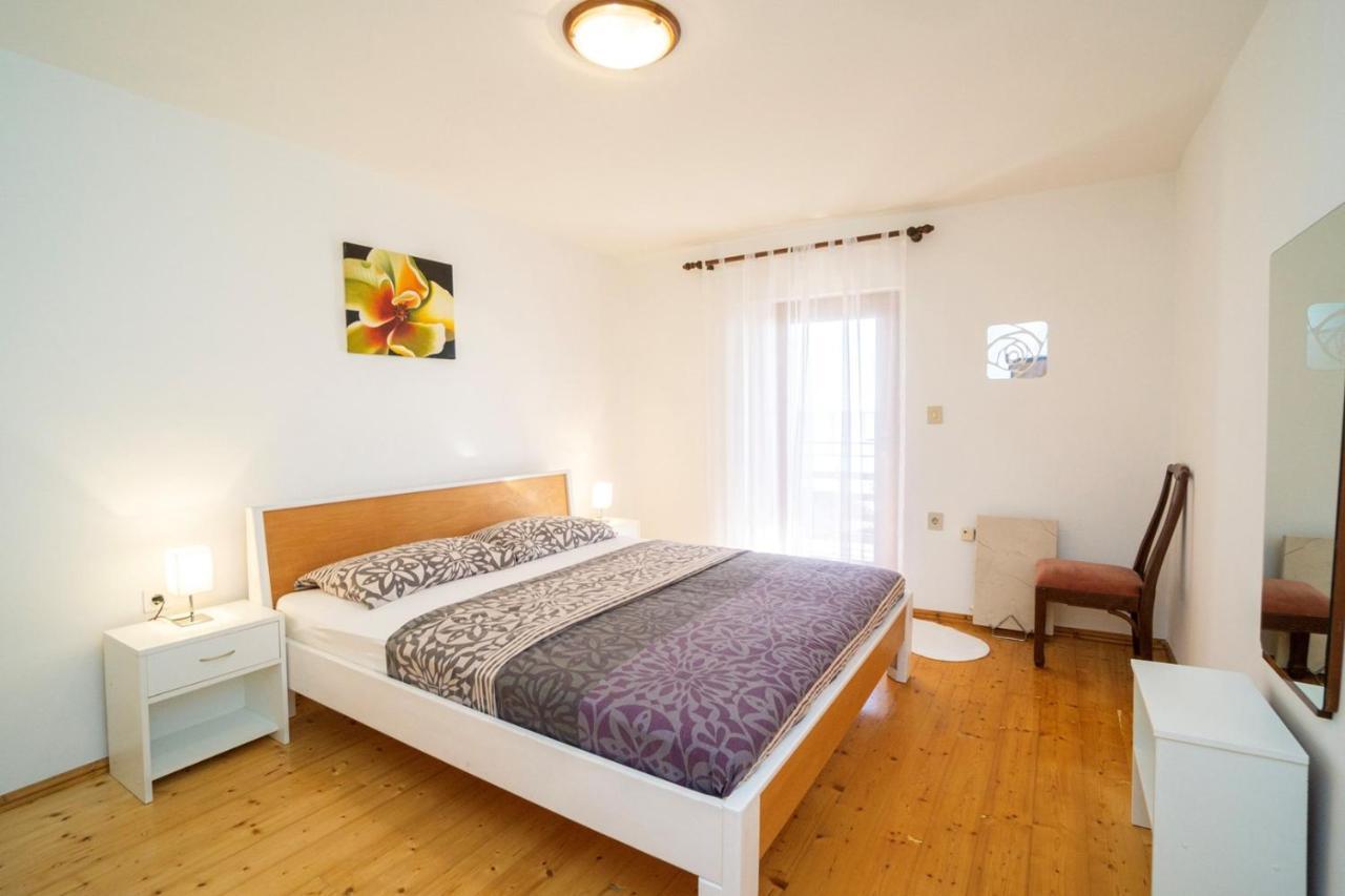 Apartment Nives Умаг Екстер'єр фото