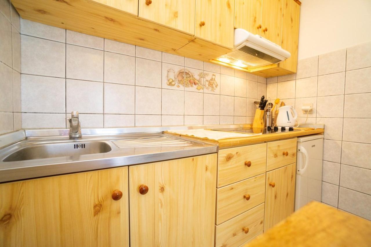 Apartment Nives Умаг Екстер'єр фото