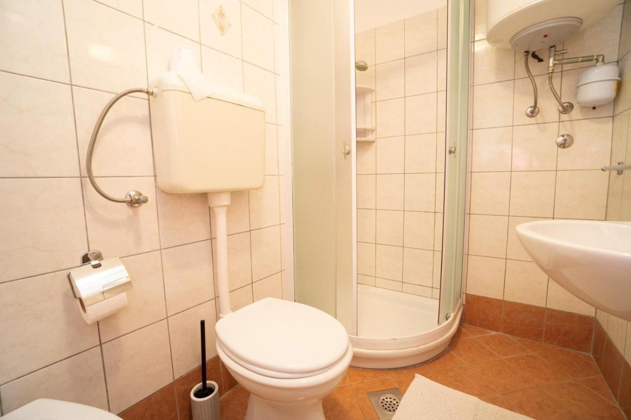 Apartment Nives Умаг Екстер'єр фото