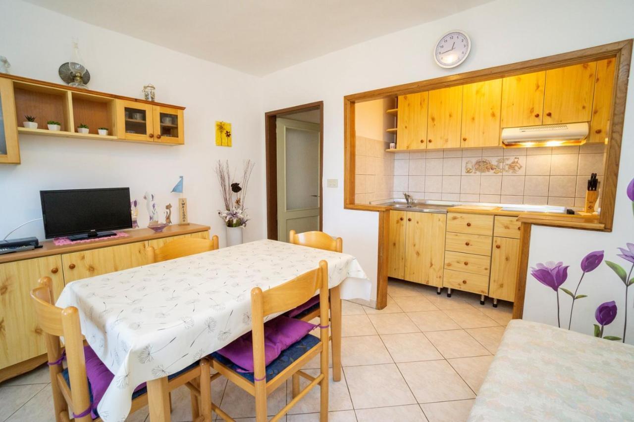 Apartment Nives Умаг Екстер'єр фото