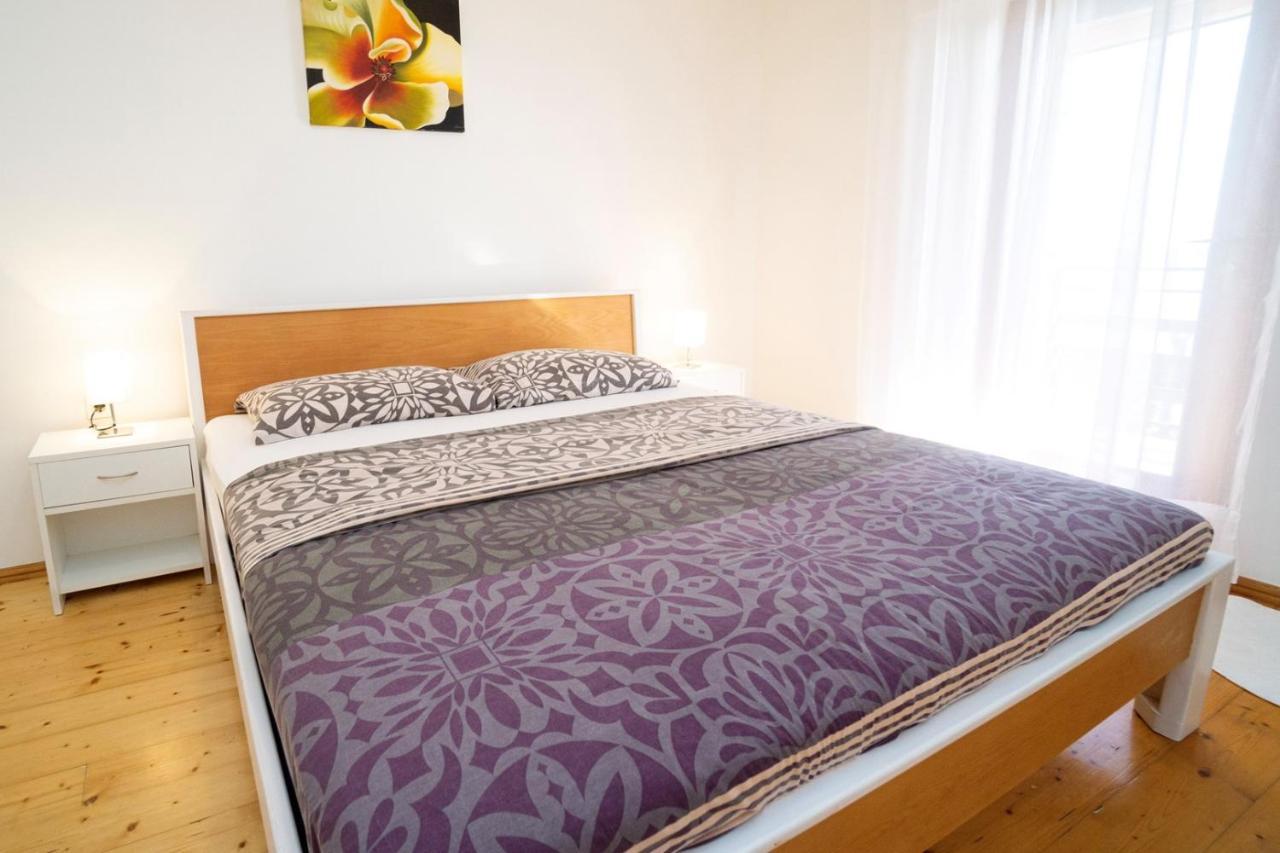 Apartment Nives Умаг Екстер'єр фото