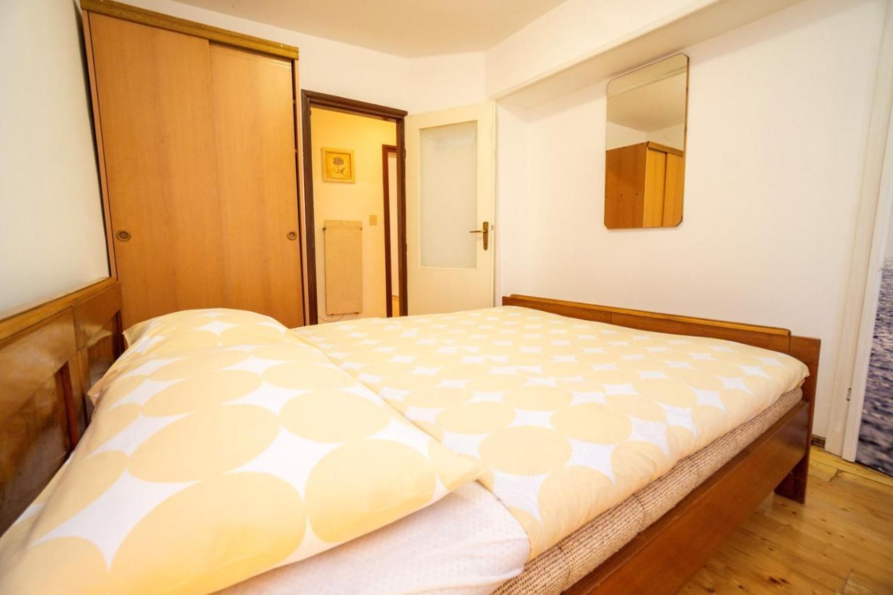 Apartment Nives Умаг Екстер'єр фото