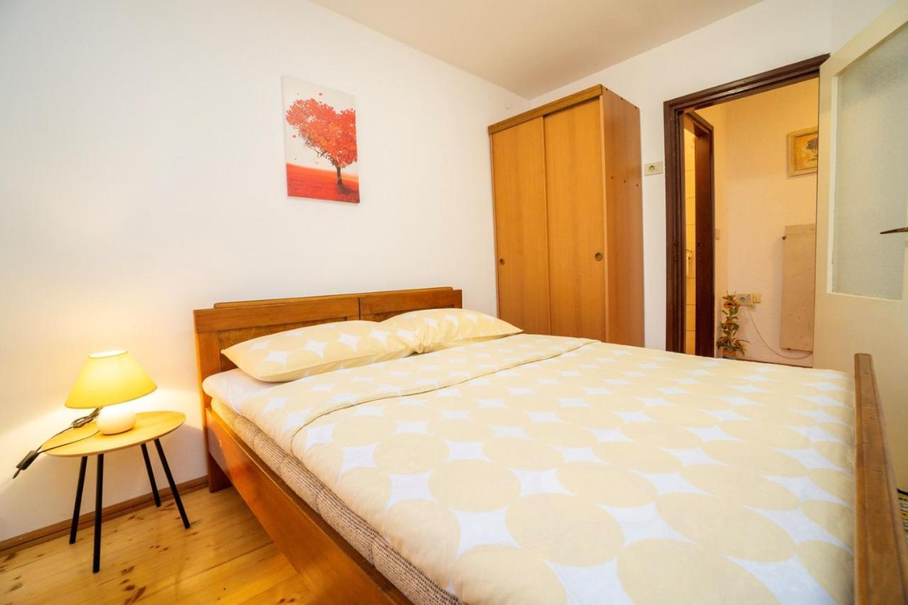 Apartment Nives Умаг Екстер'єр фото